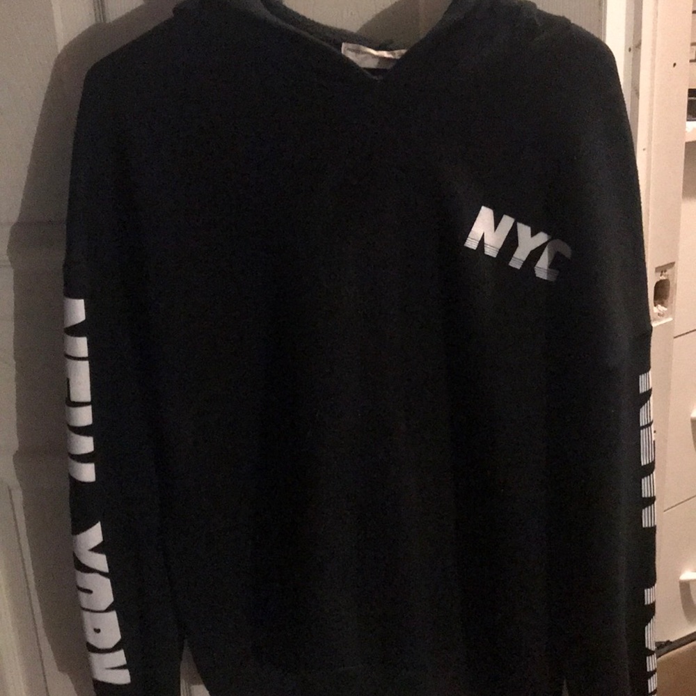 super soft urban outfitters NYC printed hoodie
